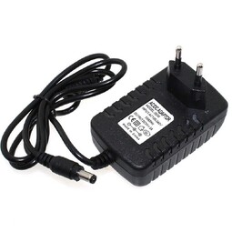 WELL W050V030  AC/DC 220V/5V 3A (5,5*2,5) блок питания